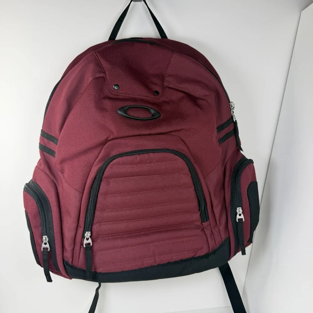 Oakley Flakpak Enduro Backpack Burgundy Black Padded Ripstop School